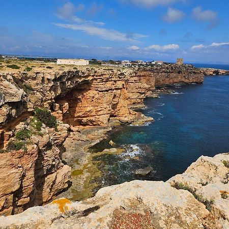 Es Pujols Isla De La Calma Apartman Kültér fotó
